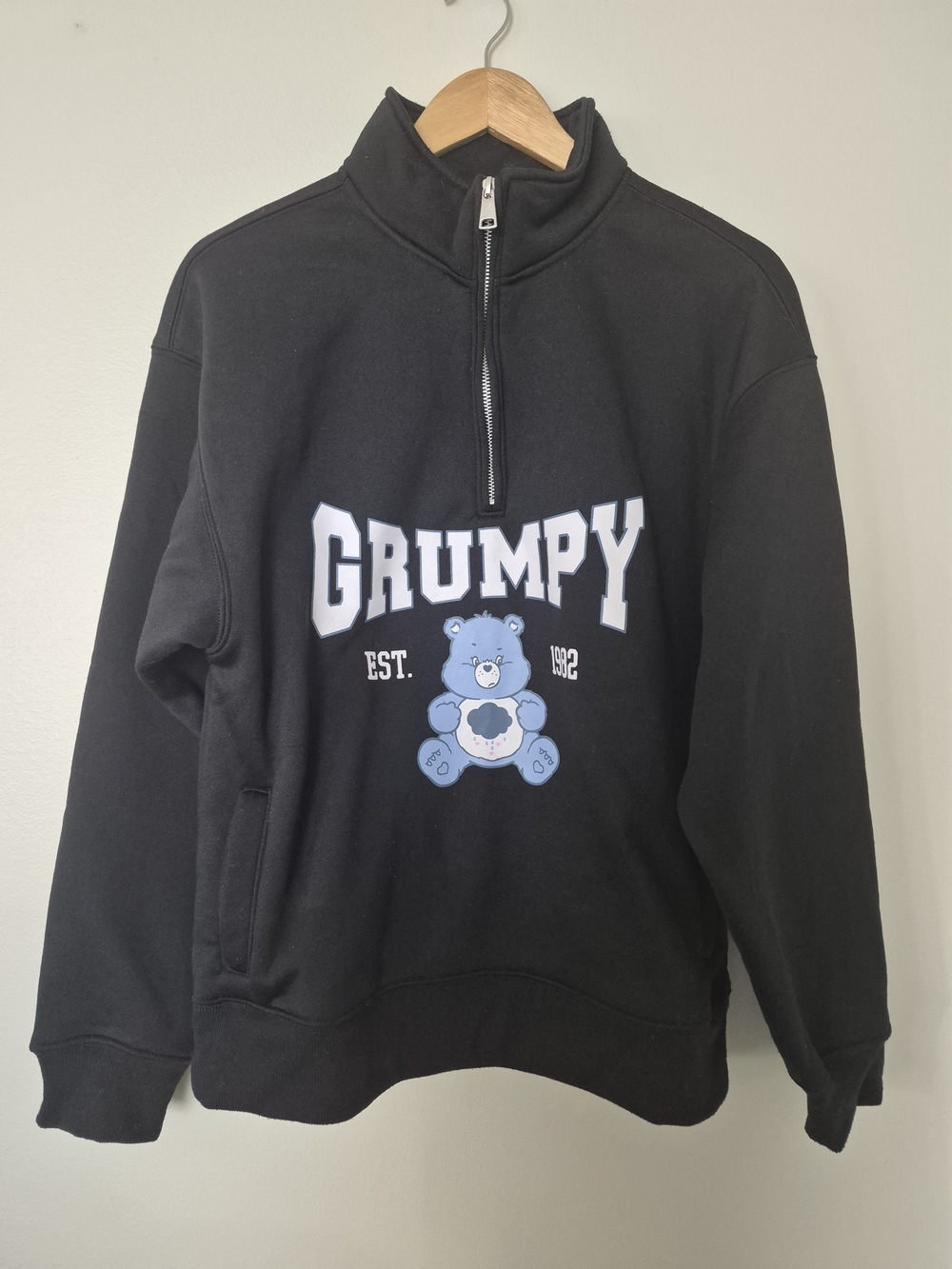 Care Bears Grumpy Bear Black Quarter Zip Sweatshirt Pullover M